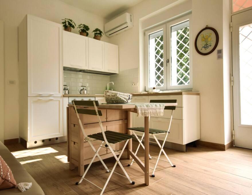 Double Free Parking Anna Verra Cottage Marano di Napoli Buitenkant foto